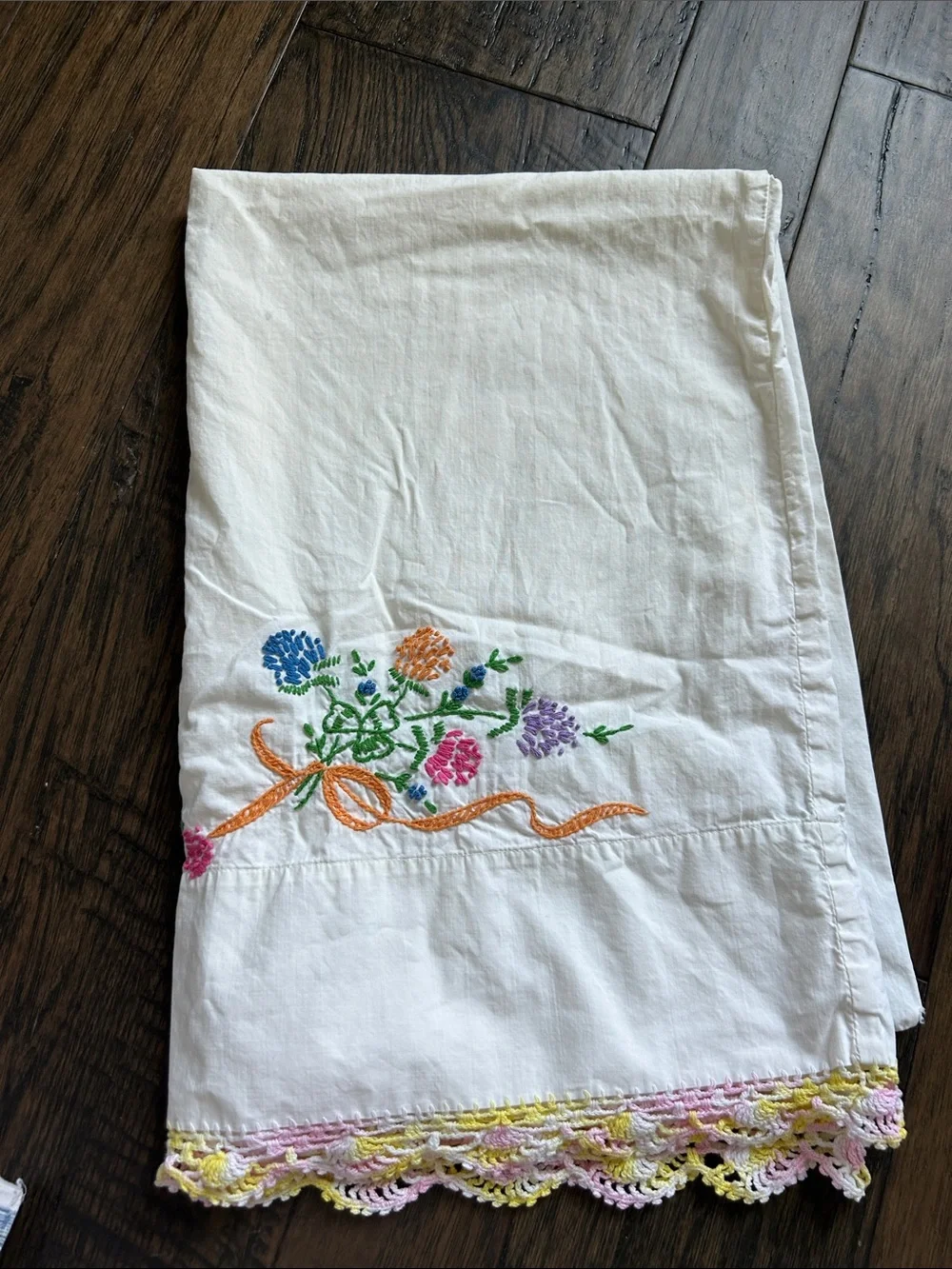 Vintage White Pillowcase with Multicolor Floral Embroidery (1)